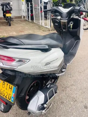 Suzuki Burgman 2019 Motorbike (Used)