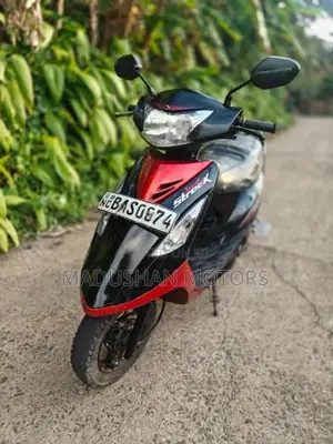 TVS Scooty Streak 2013 Motorbike (Used)