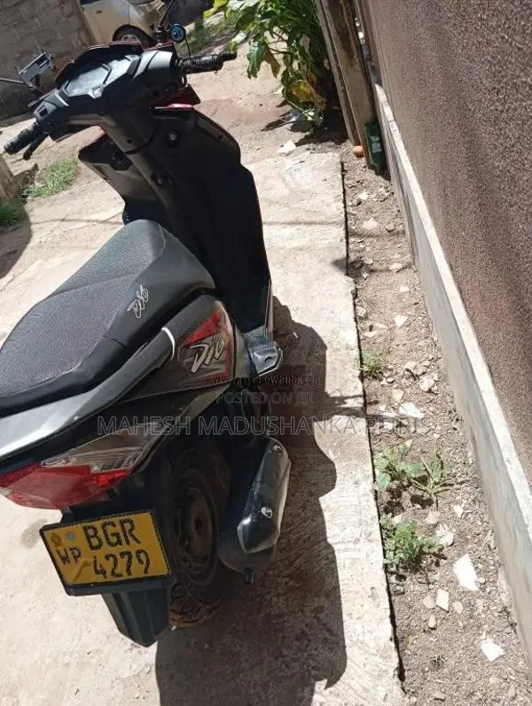 Honda Dio 2018 Motorbike (Used)