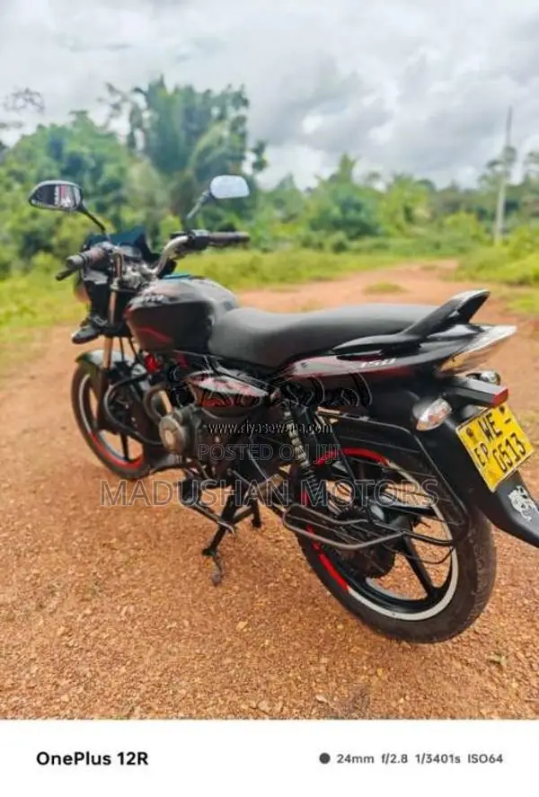 Bajaj Discover 2010 Motorbike (Used)