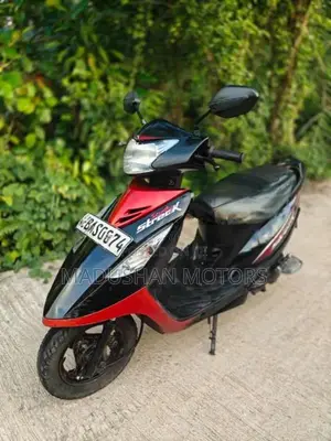 TVS Scooty Streak 2013 Motorbike (Used)