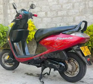 Hero Pleasure 2012 Motorbike (Used)