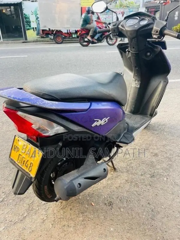 Honda Dio 2013 Motorbike (Used)