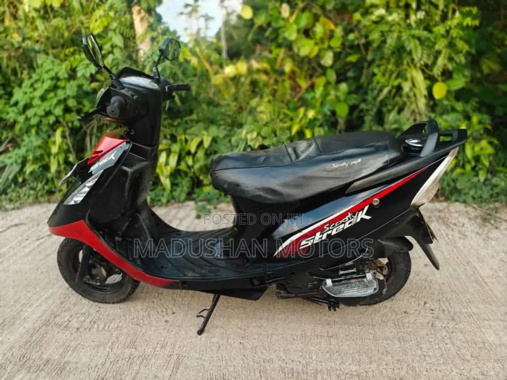 TVS Scooty Streak 2013 Motorbike (Used)