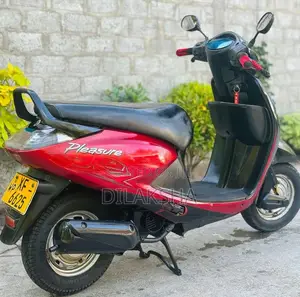 Hero Pleasure 2012 Motorbike (Used)