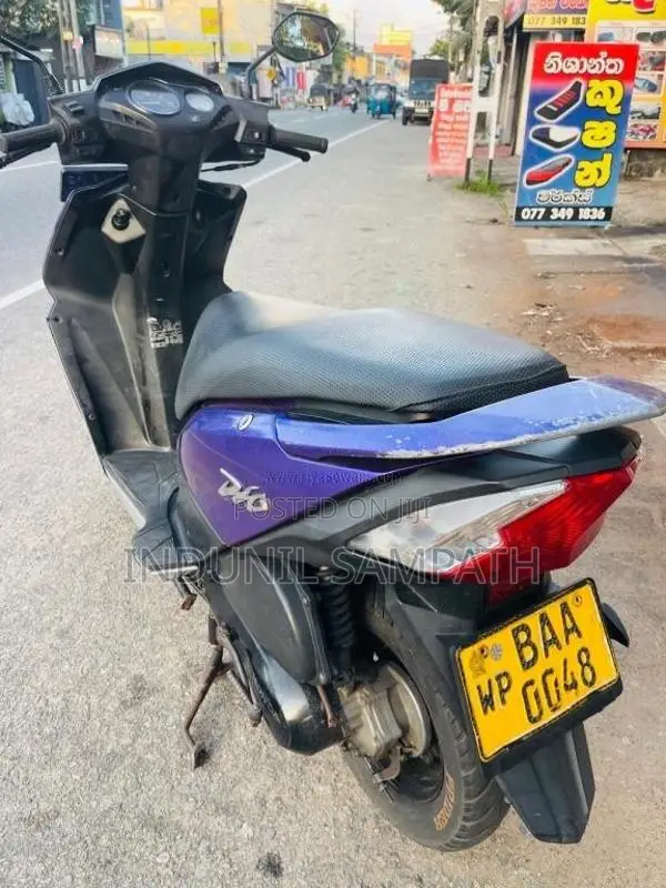 Honda Dio 2013 Motorbike (Used)