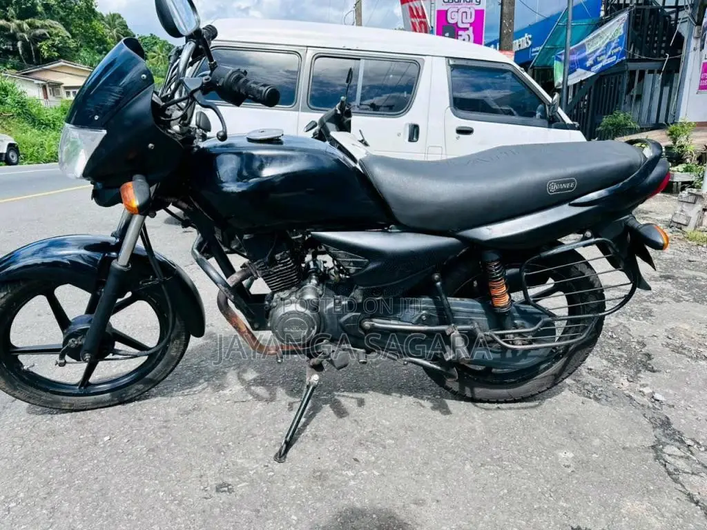 Bajaj Platina 125 2010 Motorbike (Used)