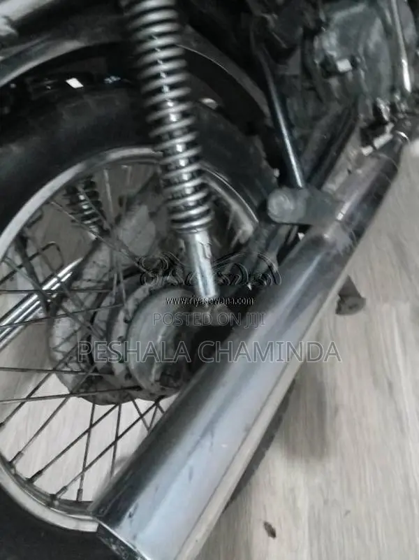 Hero-Honda Dawn 2005 Motorbike (Used)