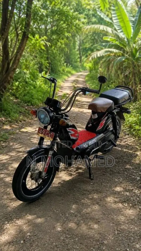 TVS XL Super 2013 Motorbike Unregistered (Recondition)