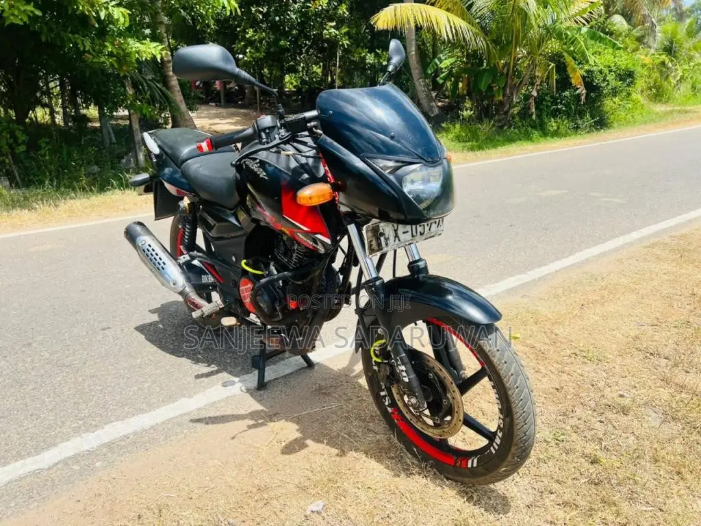 Bajaj Pulsar 2010 Motorbike (Used)