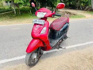Hero Pleasure 2012 Motorbike (Used)