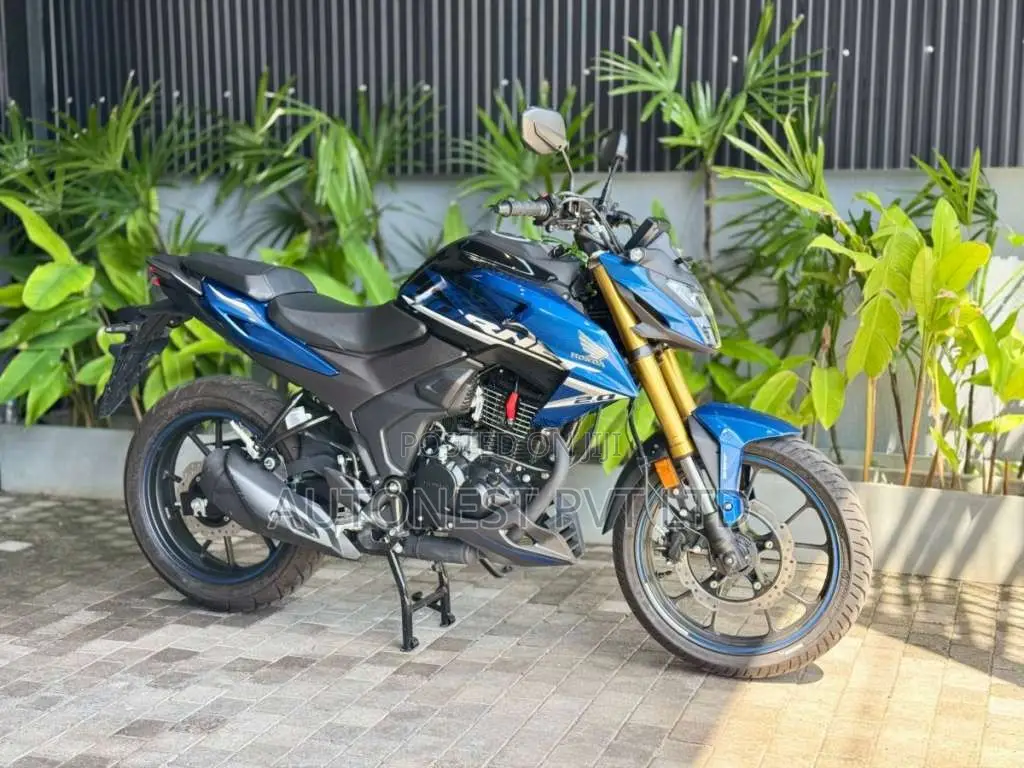 Honda Hornet 2.0 2025 Motorbike Brand New