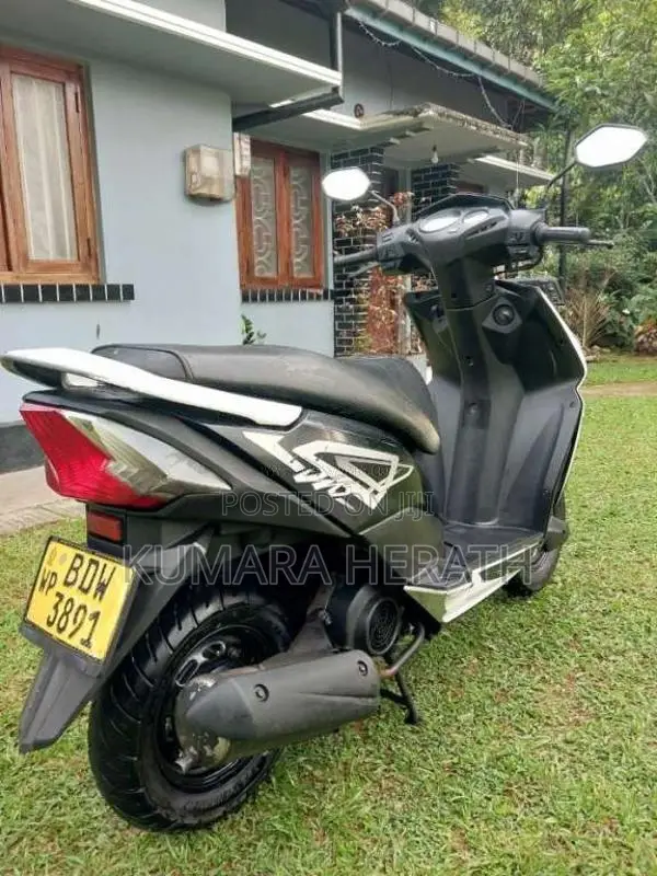 Honda Dio 2016 Motorbike (Used)