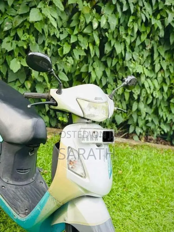 Hero Pleasure 2011 Motorbike (Used)