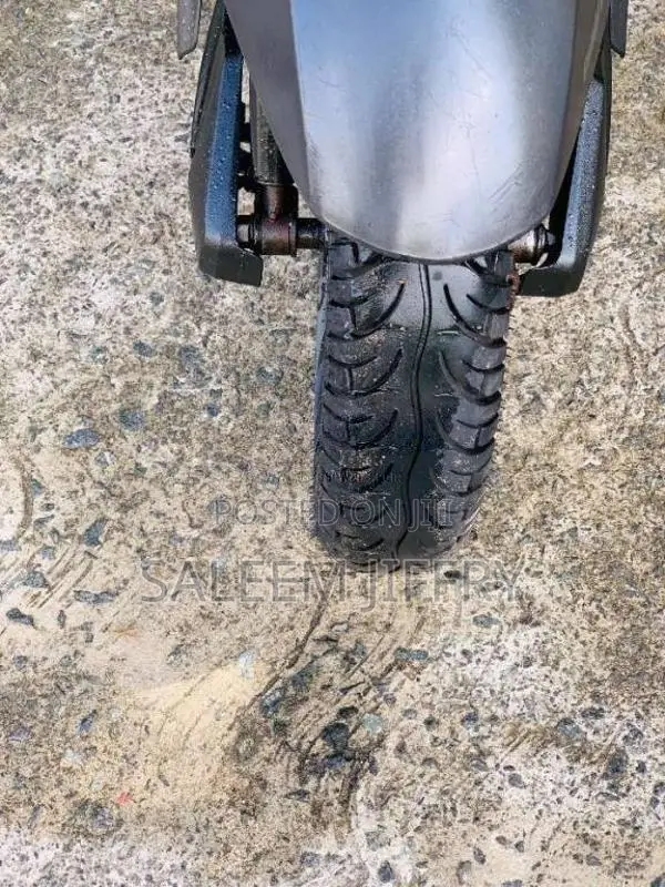 Honda Dio 2013 Motorbike (Used)