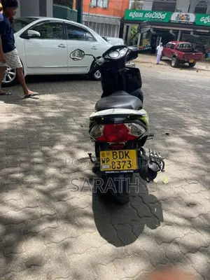 Honda Dio 2016 Motorbike (Used)