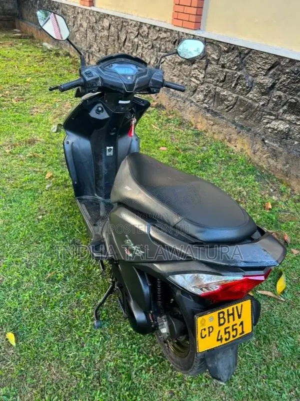 Honda Dio 2019 Motorbike (Used)
