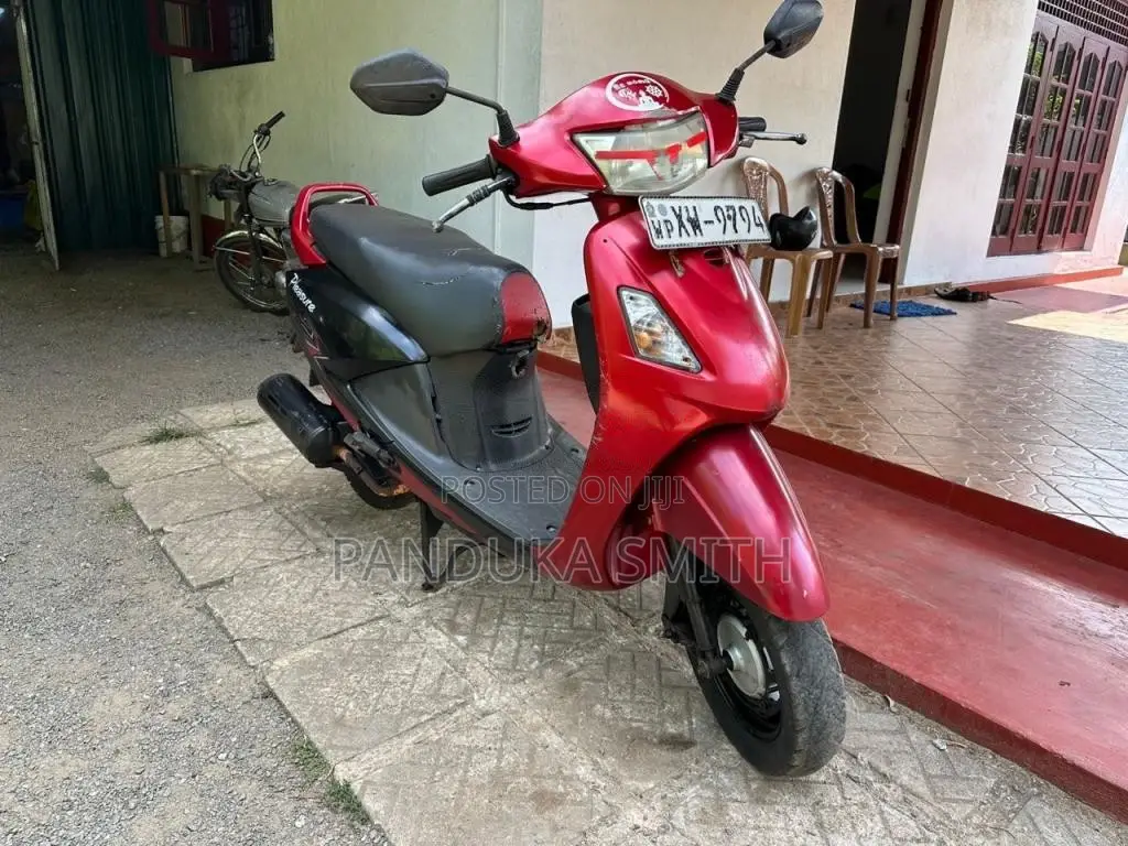 Hero Pleasure 2012 Motorbike (Used)