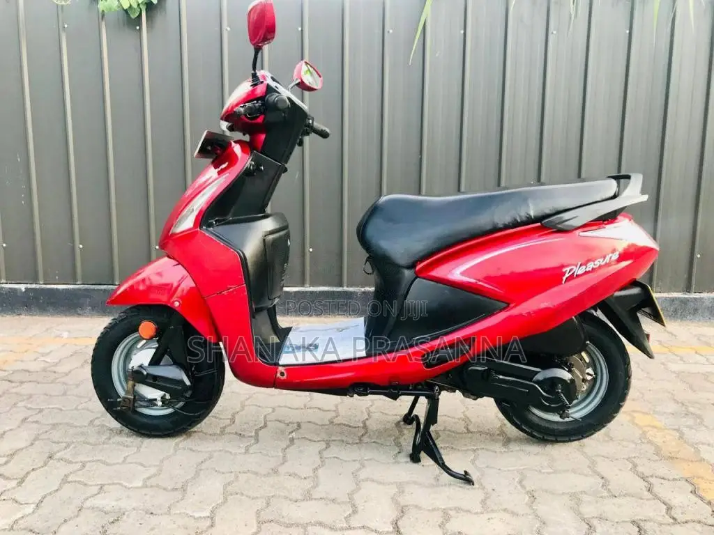 Hero Pleasure 2016 Motorbike (Used)
