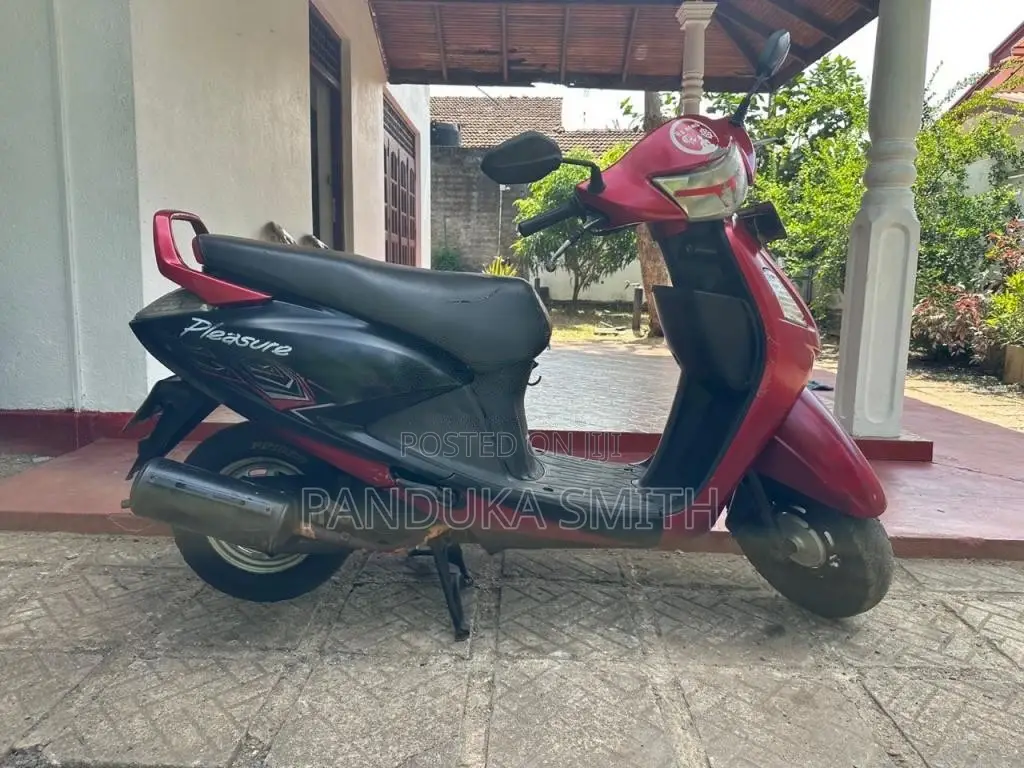 Hero Pleasure 2012 Motorbike (Used)