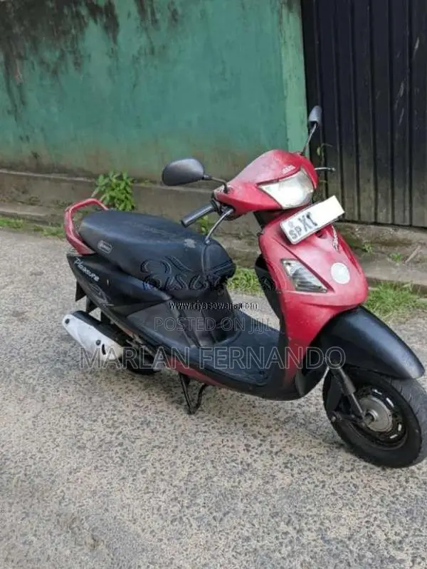 Hero Pleasure 2012 Motorbike (Used)