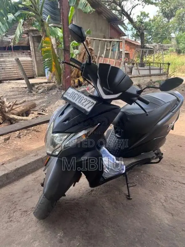 Honda Dio 2018 Motorbike (Used)