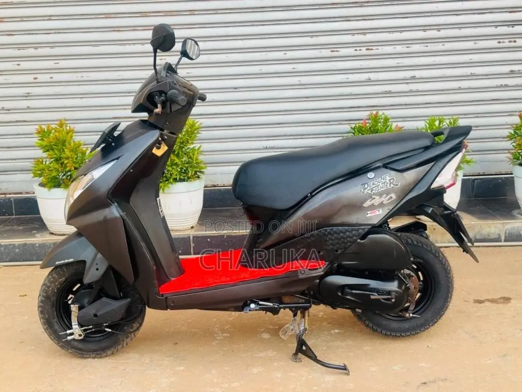 Honda Dio 2016 Motorbike (Used)