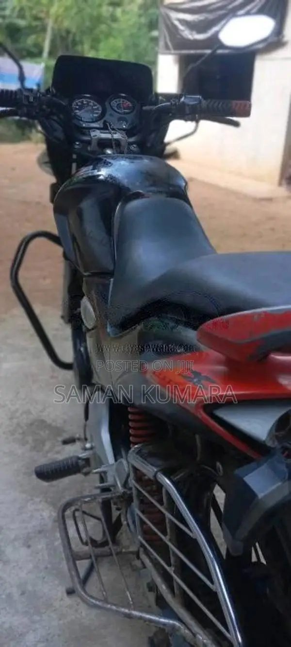Hero-Honda CBZ 2009 Motorbike (Used)