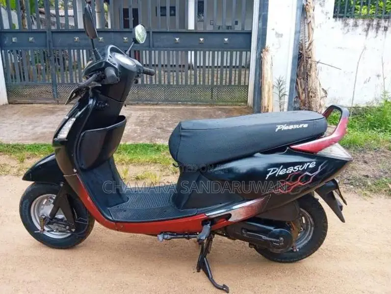 Hero Pleasure 2010 Motorbike (Used)