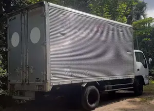 Isuzu ELF 1998 Lorry (Used)
