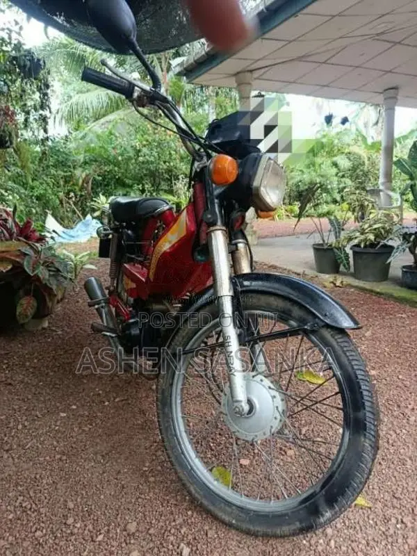 Loncin Loncin 2010 Motorbike (Used)