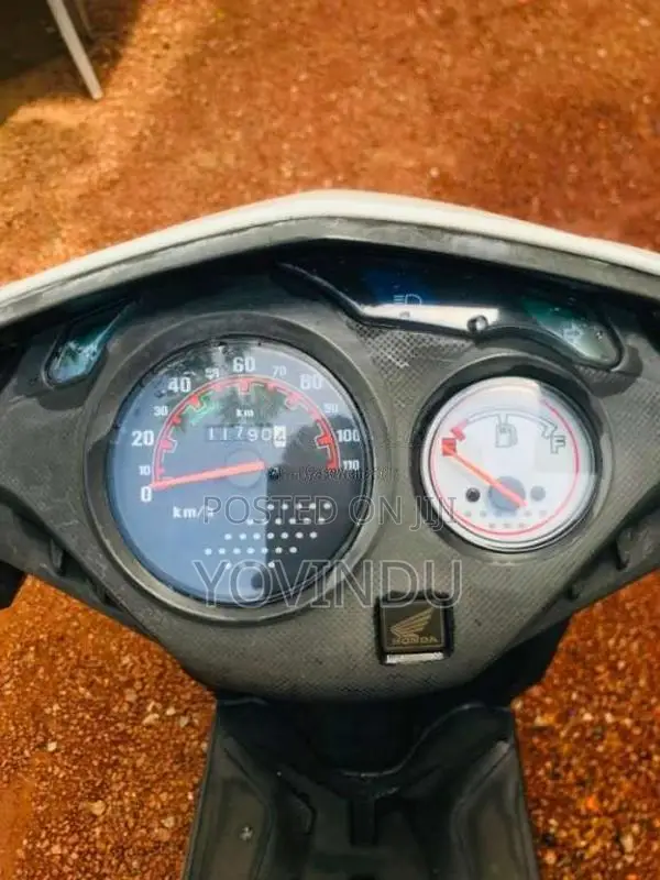 Honda Dio 2014 Motorbike (Used)