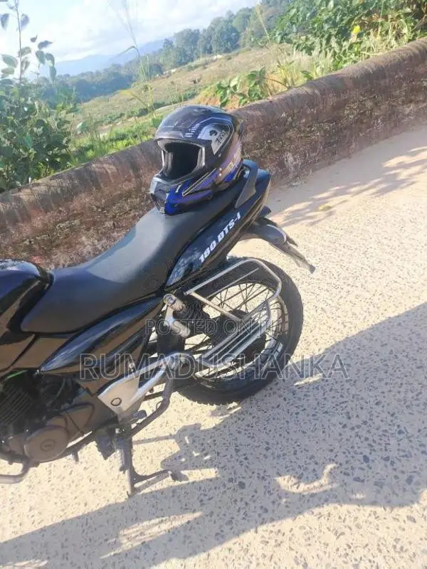 Bajaj Pulsar 180 2005 Motorbike (Used)