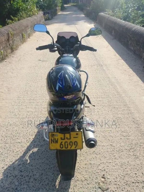 Bajaj Pulsar 180 2005 Motorbike (Used)