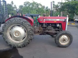 Massey-Ferguson 240 1986 Tractor (Used)