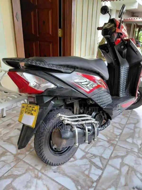 Honda Dio 2018 Motorbike (Used)