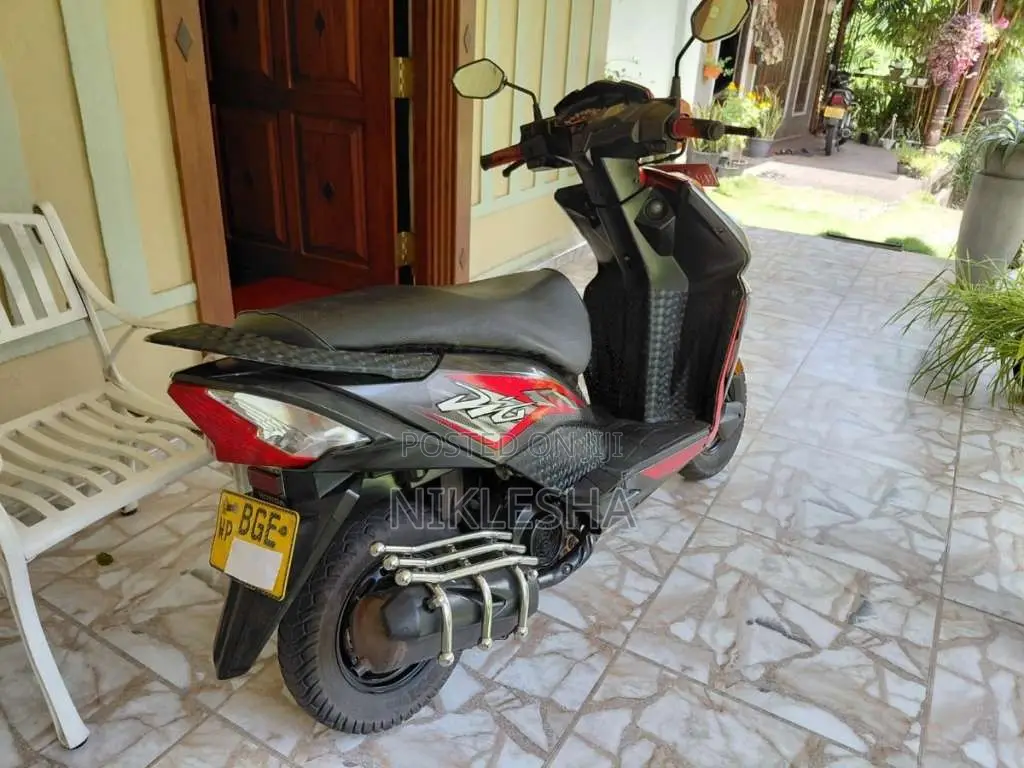 Honda Dio 2018 Motorbike (Used)