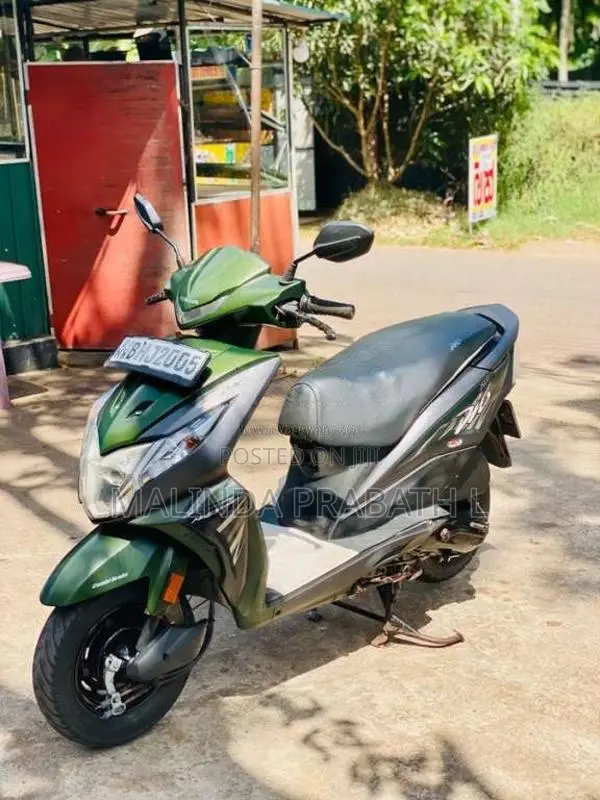 Honda Dio 2018 Motorbike (Used)