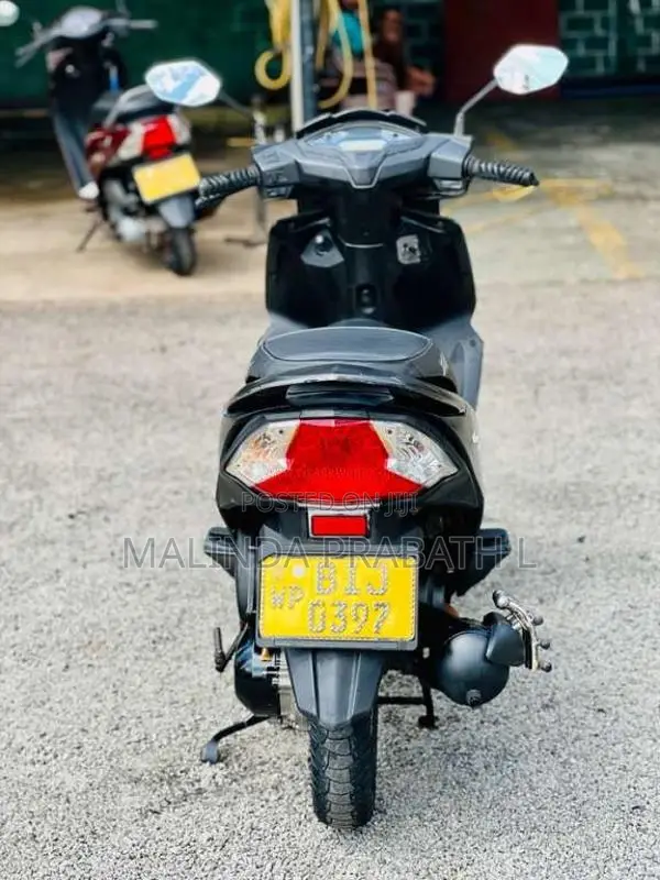 Honda Dio 2019 Motorbike (Used)