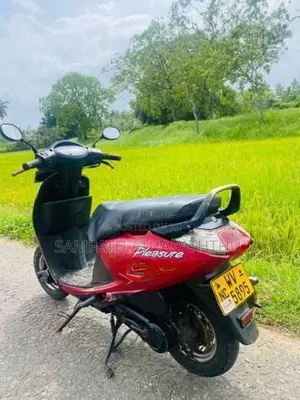 Hero Pleasure 2011 Motorbike (Used)