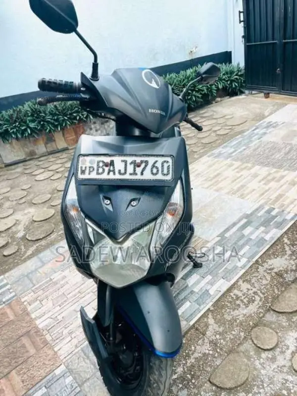 Honda Dio 2014 Motorbike (Used)