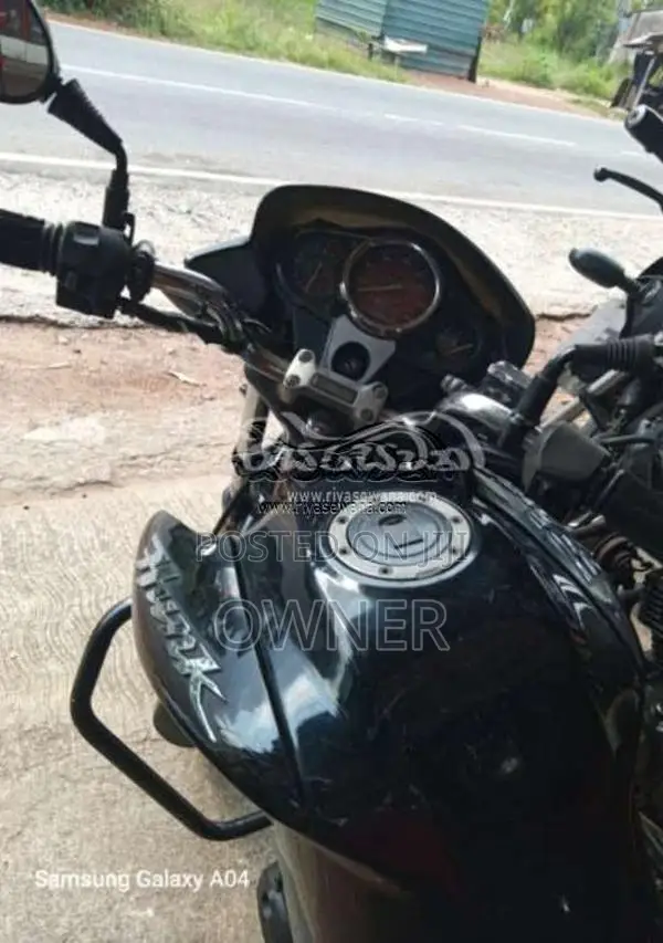 Hero-Honda Hunk 2008 Motorbike (Used)