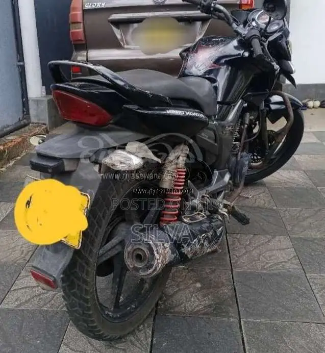 Hero-Honda Hunk 2008 Motorbike (Used)