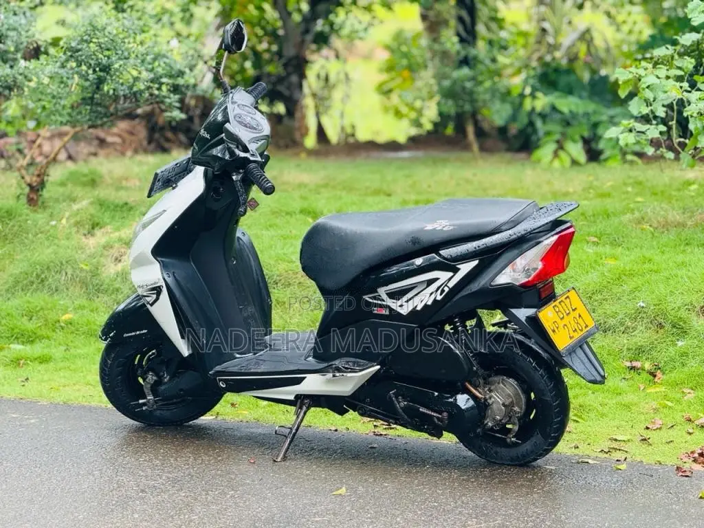 Honda Dio 2016 Motorbike (Used)