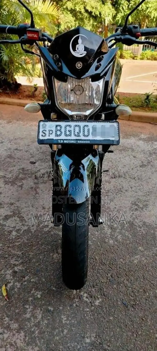 Yamaha FZ VERSION 2.0 2018 Motorbike (Used)