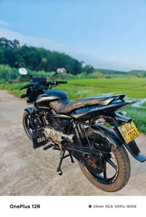 Bajaj Pulsar 2015 Motorbike (Used)
