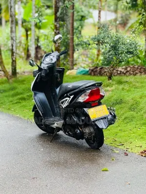 Honda Dio 2016 Motorbike (Used)