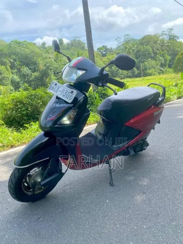 Hero Pleasure 2012 Motorbike (Used)