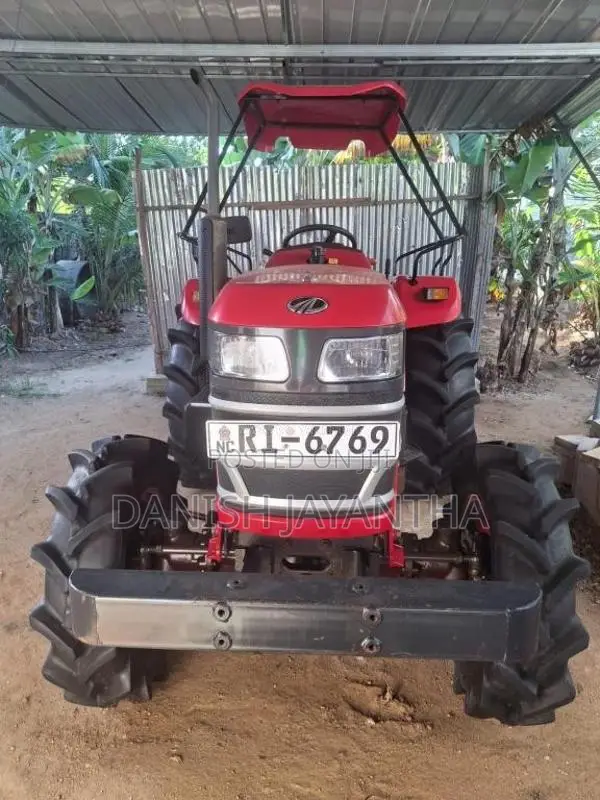 Mahindra DI 585 2025 Tractor (Used)
