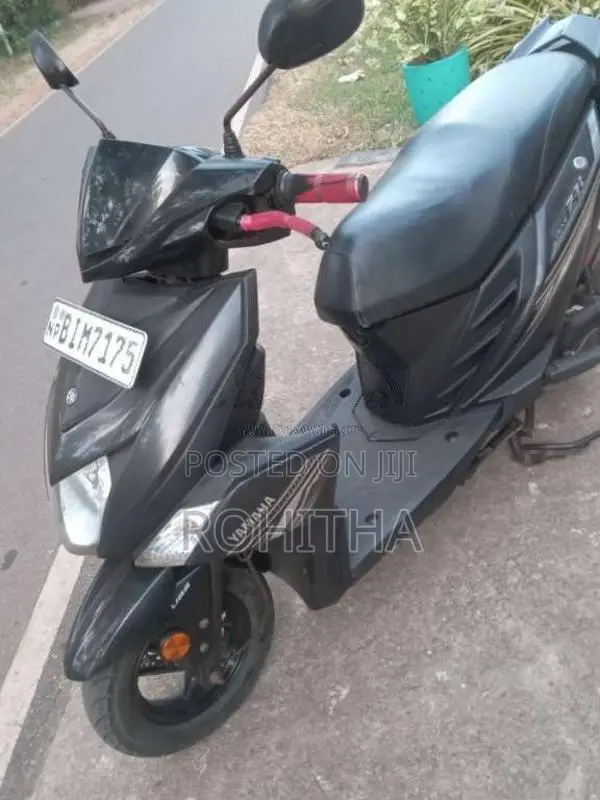 Yamaha ZR 2019 Motorbike (Used)